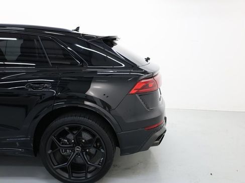 Used 2025 Audi RS Q8 performance image 63