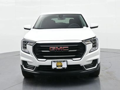Used 2024 GMC Terrain SLE