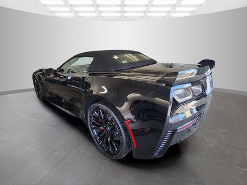 Used 2019 Chevrolet Corvette Z06 RWD image 5