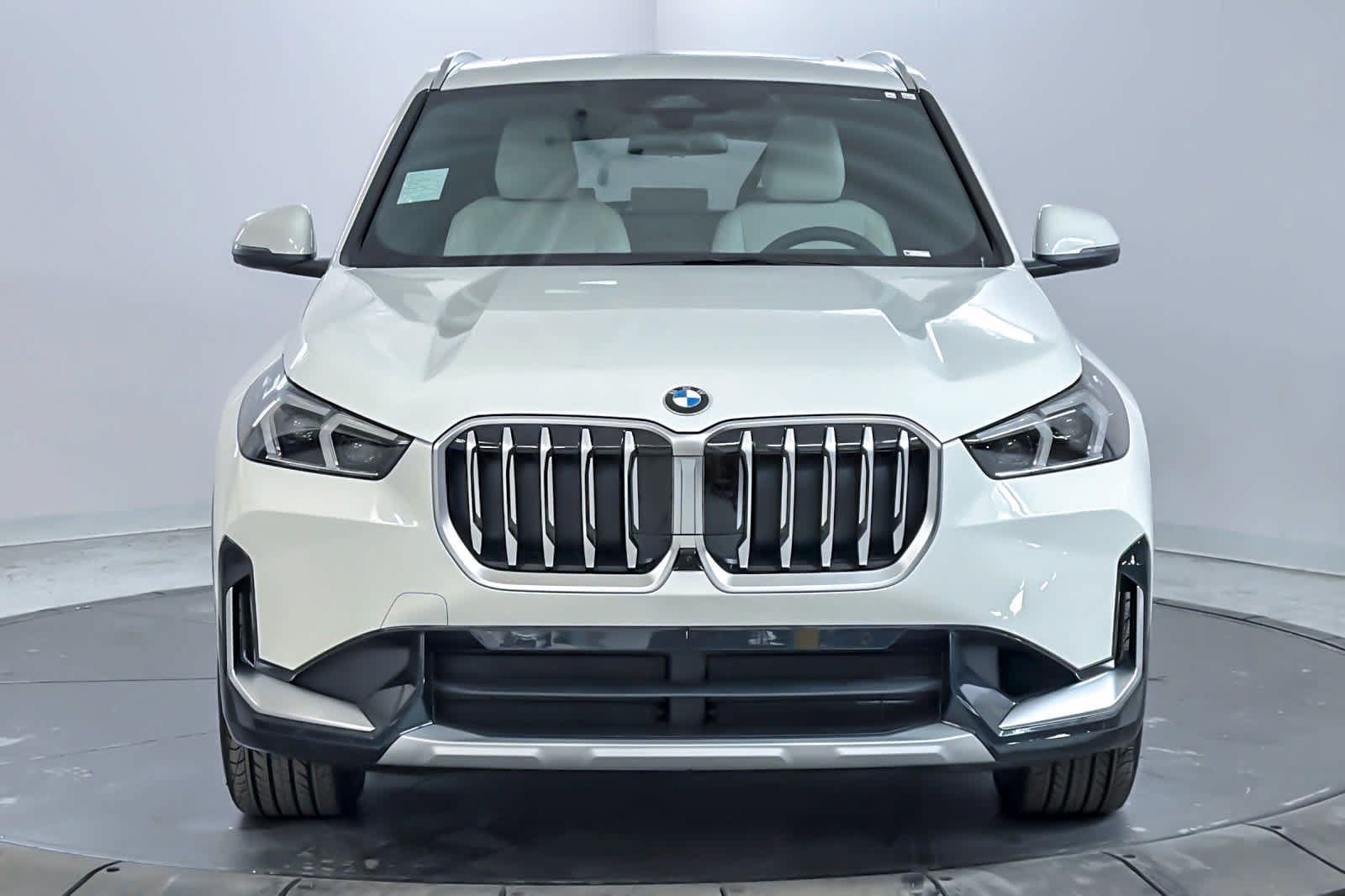 Used 2026 BMW X1 xDrive28i w/ Technology Package AWD/4WD image 10
