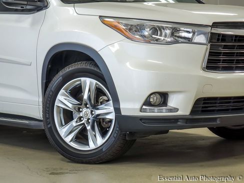 Used 2015 Toyota Highlander Limited Platinum image 4