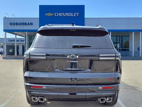 New 2026 Chevrolet Traverse RS w/ LPO, Floor Liner Package AWD/4WD image 5
