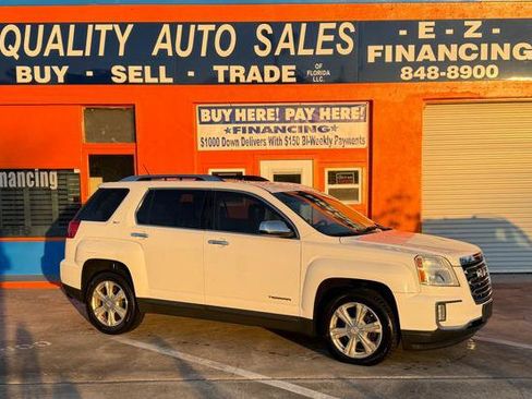 Used 2016 GMC Terrain SLT w/ Open Road Package image 1