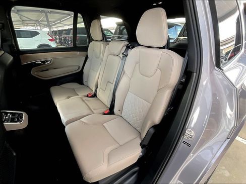 New 2026 Volvo XC90 B6 Plus w/ Protection Package Premier AWD/4WD image 13