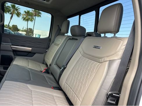 Used 2026 Ford F250 Platinum w/ Platinum Plus Package AWD/4WD image 17