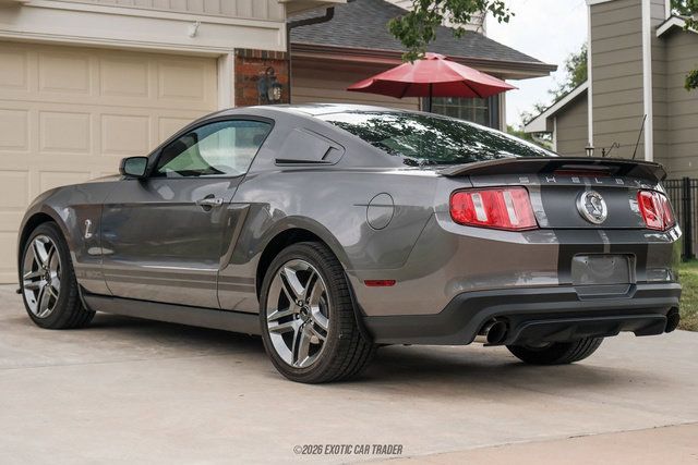 Used 2010 Ford Mustang Shelby GT500 RWD image 6