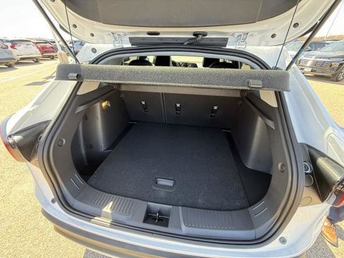 New 2026 Chevrolet Trax LT w/ LT Convenience Package image 33