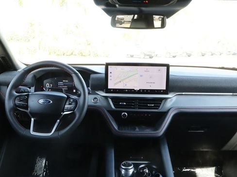 Used 2025 Ford Explorer ST-Line w/ Premium Package RWD image 27