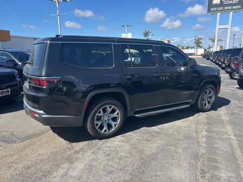 Used 2022 Jeep Wagoneer Series II image 31