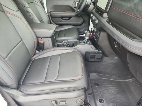 Used 2026 Jeep Wrangler Unlimited Rubicon image 27