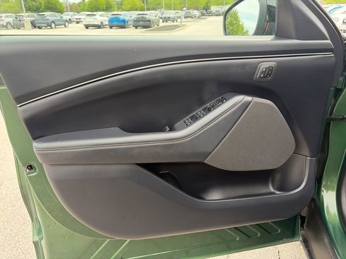 Used 2025 Ford Mustang Mach-E Select w/ Comfort Package Lite AWD/4WD image 13