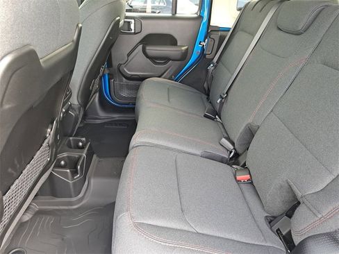 New 2025 Jeep Wrangler Unlimited Rubicon w/ Steel Bumper Group image 13