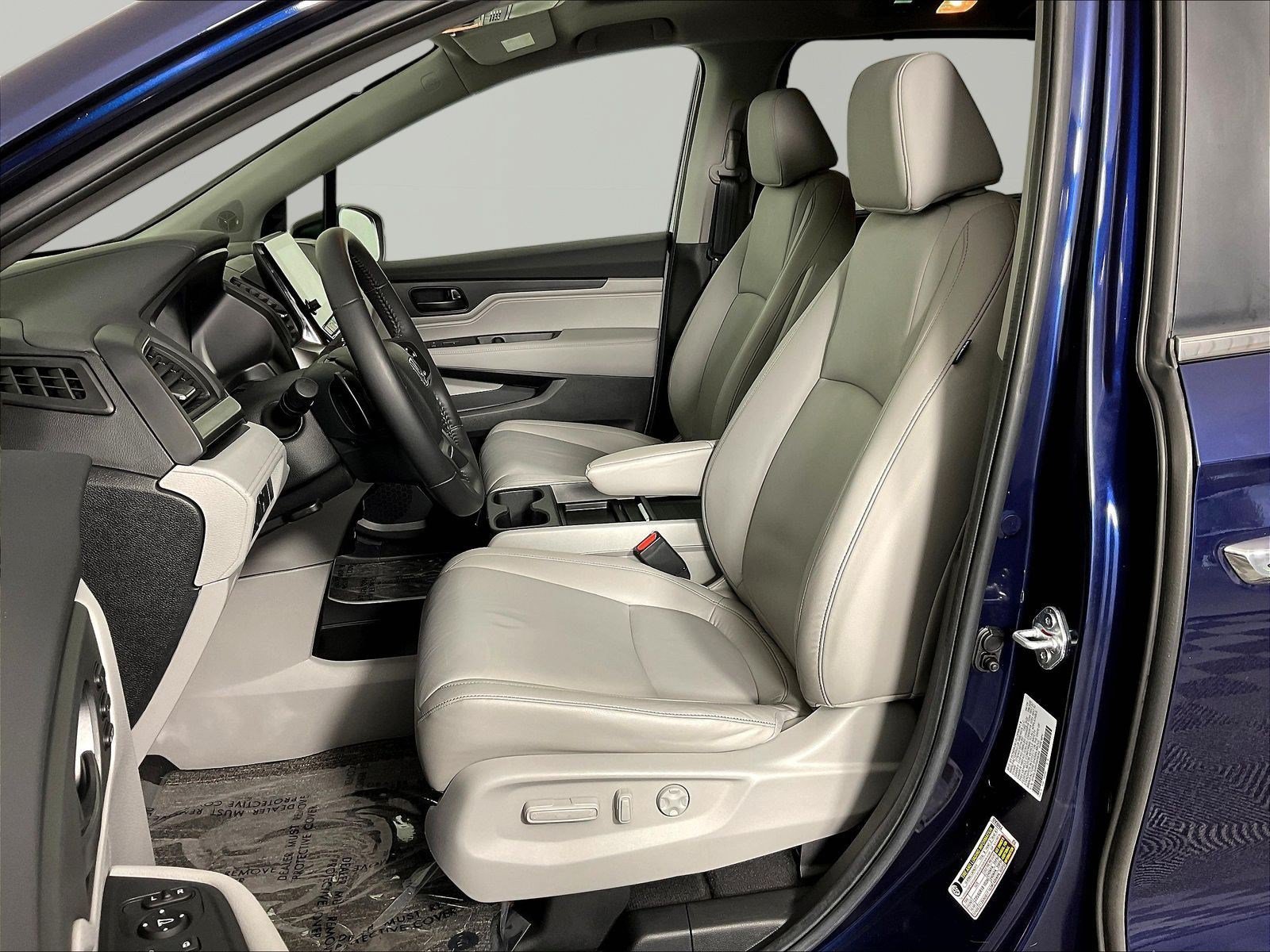 Used 2024 Honda Odyssey EX-L image 21
