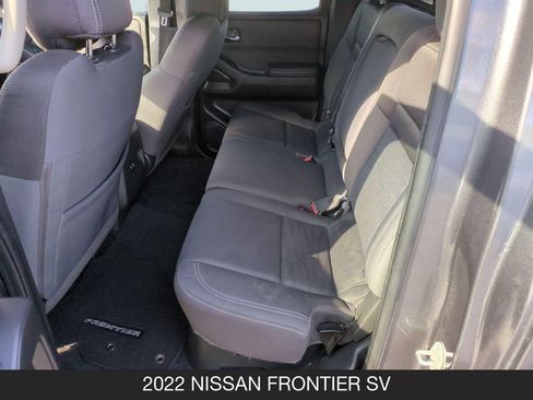 Used 2022 Nissan Frontier SV RWD image 16