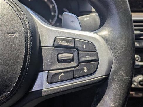 Used 2019 BMW 540i w/ M Sport Package RWD image 12