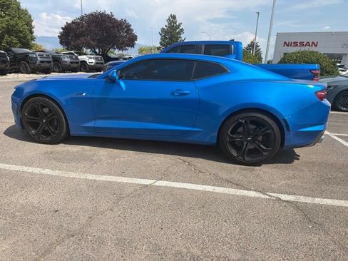 Used 2022 Chevrolet Camaro LT w/ Technology Package RWD image 10