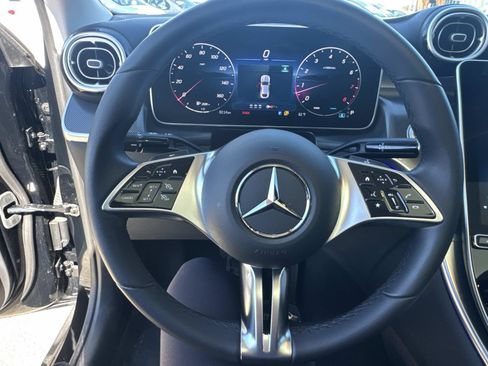 Certified 2025 Mercedes-Benz GLC 300 4MATIC image 27