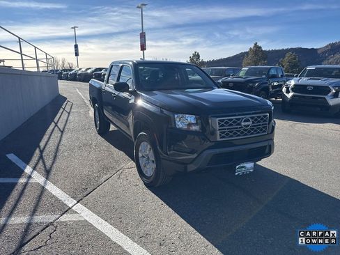 Used 2023 Nissan Frontier SV image 7