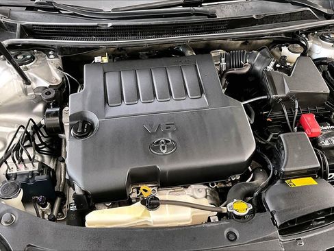 Used 2014 Toyota Avalon XLE FWD image 31