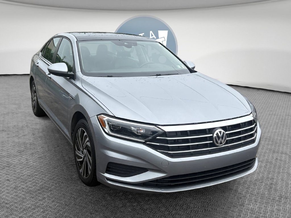 Used 2021 Volkswagen Jetta SEL FWD image 1