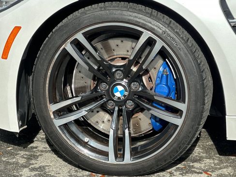 Used 2017 BMW M3 image 37