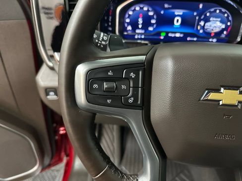 Used 2025 Chevrolet Silverado 1500 LTZ w/ LTZ Premium Package AWD/4WD image 16