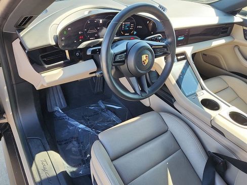 Certified 2022 Porsche Taycan image 4