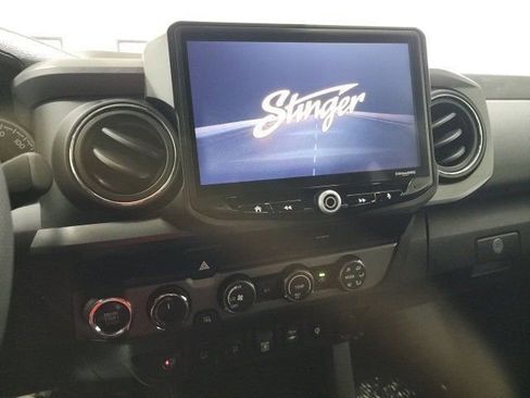 Used 2019 Toyota Tacoma TRD Sport image 46