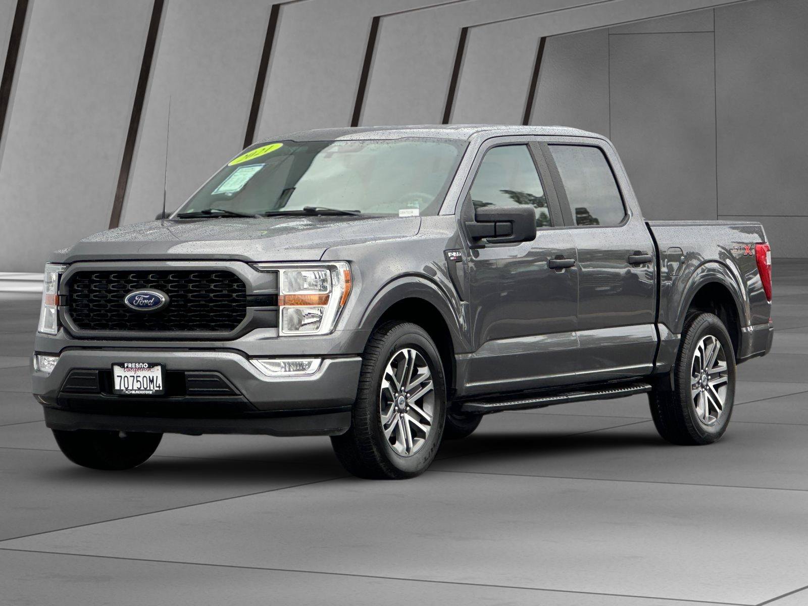 Used 2021 Ford F150 XL w/ STX Appearance Package RWD image 8