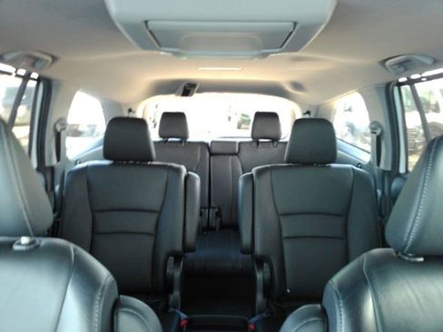 Used 2021 Honda Pilot Touring image 48