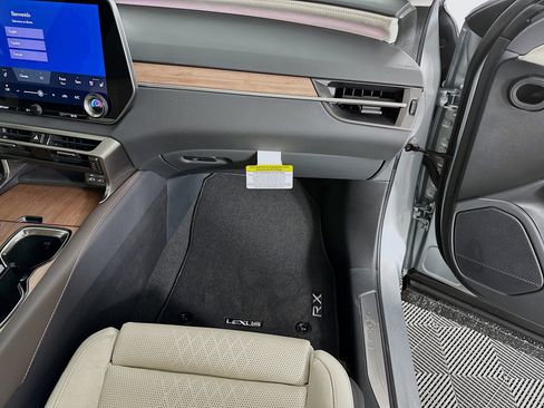 New 2026 Lexus RX 350 image 33