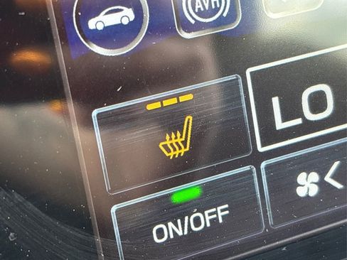 Used 2025 Subaru Forester Premium AWD/4WD image 33