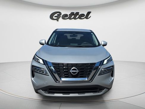 Used 2023 Nissan Rogue SV image 8