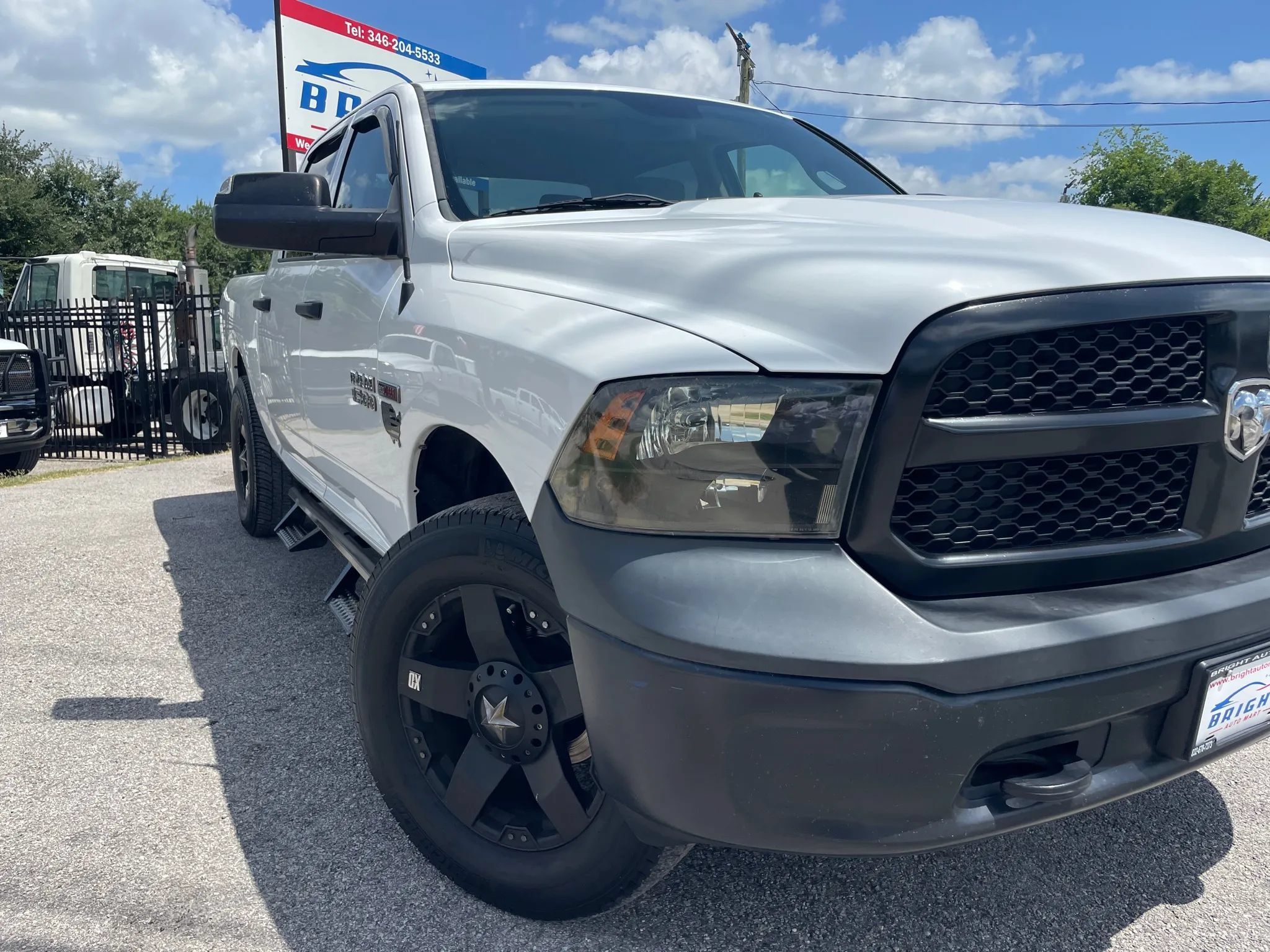 Used 2015 RAM 1500 Tradesman w/ Popular Equipment Group AWD/4WD image 3