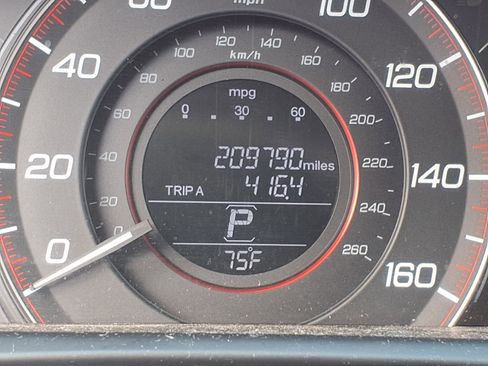 Used 2015 Honda Accord Sport image 4