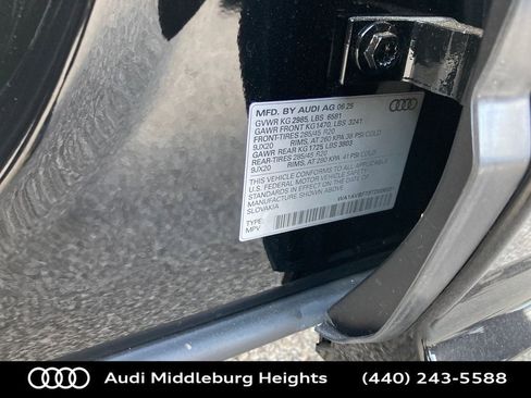 New 2026 Audi Q7 3.0T Premium image 32