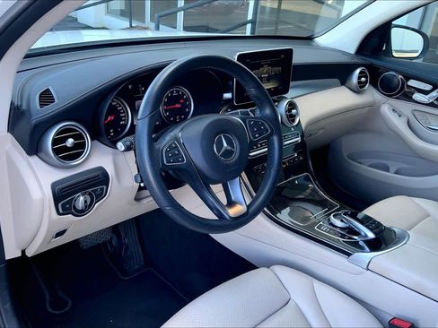 Used 2017 Mercedes-Benz GLC 300 4MATIC Coupe image 19