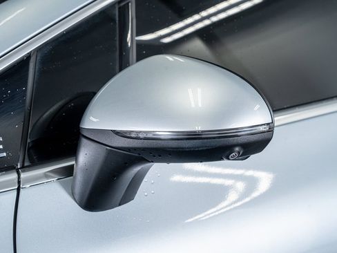 Used 2023 Mercedes-Benz EQE 500 4MATIC Sedan image 22