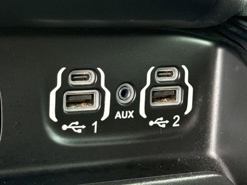 Used 2019 RAM 1500 Big Horn AWD/4WD image 37