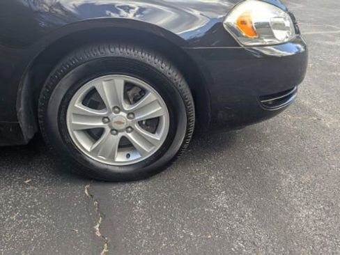 Used 2015 Chevrolet Impala LS image 11