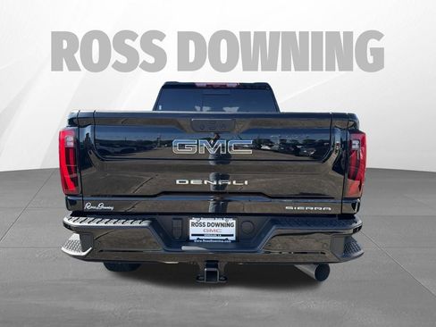 Used 2026 GMC Sierra 2500 Denali Ultimate AWD/4WD image 5