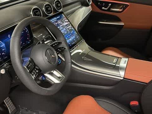 Certified 2026 Mercedes-Benz GLC 43 AMG 4MATIC image 28