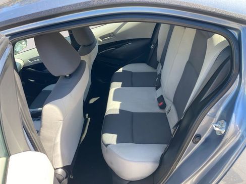 Used 2024 Toyota Corolla LE w/ LE Convenience Package image 8