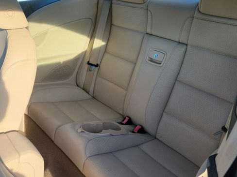 Used 2013 Volkswagen Eos Komfort FWD image 11