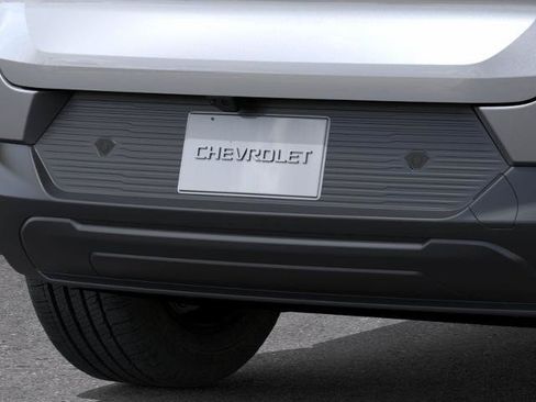 New 2026 Chevrolet Equinox EV LT FWD image 38