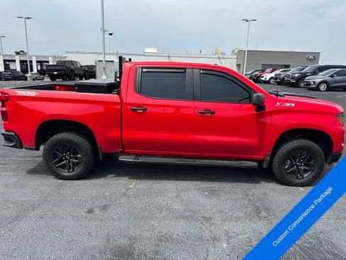 Used 2025 Chevrolet Silverado 1500 Custom Trail Boss AWD/4WD image 4