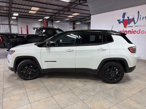 Used 2022 Jeep Compass Altitude image 6