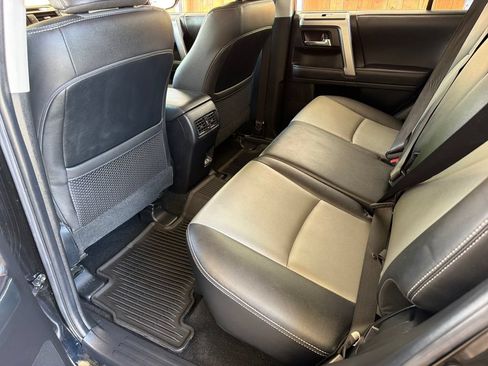 Used 2021 Toyota 4Runner SR5 Premium w/ Moonroof Package AWD/4WD image 29