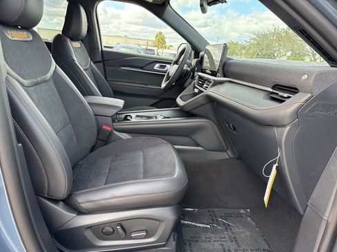 New 2026 Ford Explorer Tremor w/ Tremor Convenience Package image 23