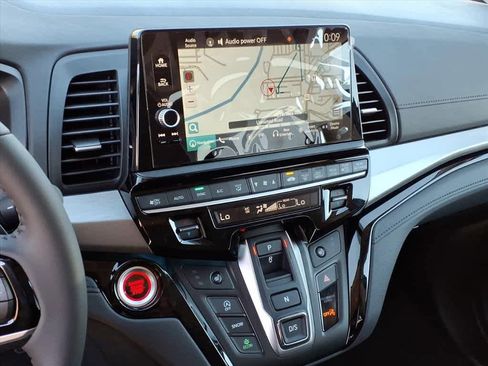 New 2026 Honda Odyssey Touring image 16